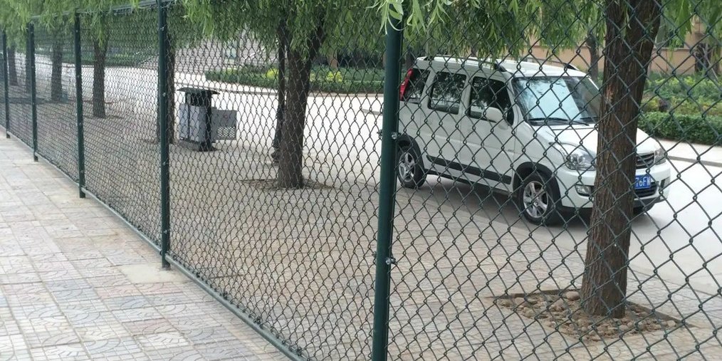 Chain Link Fence product image showing structure and appearance